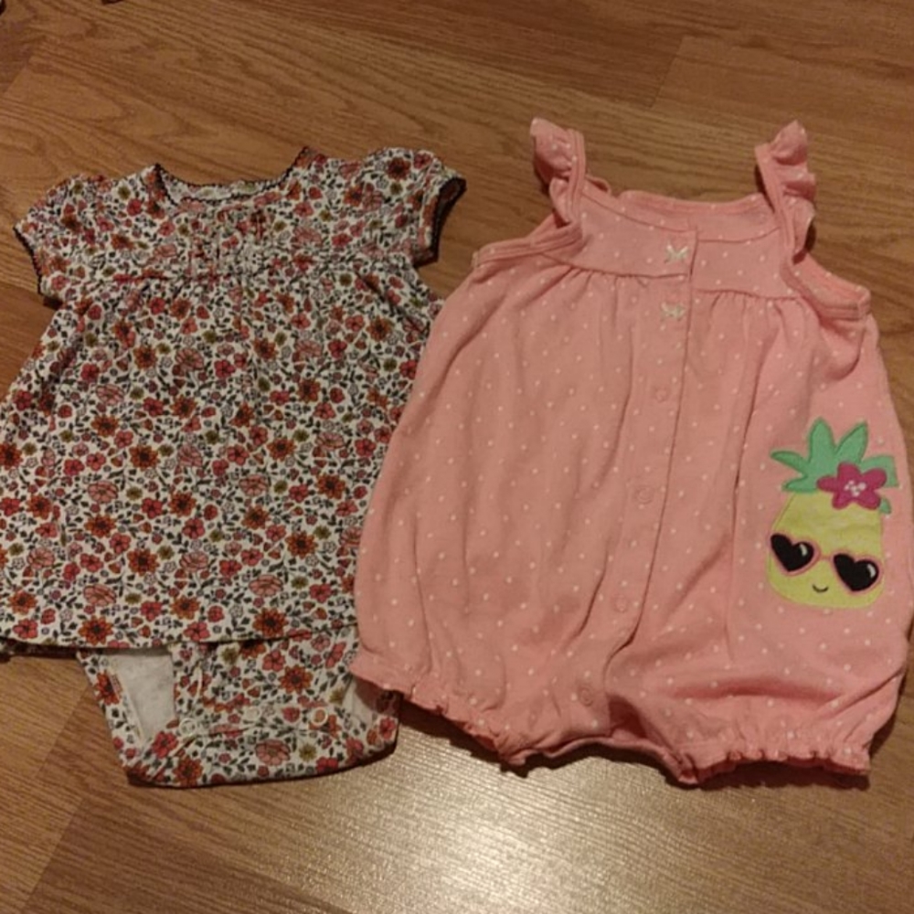 Carters babygirl outfit bundle